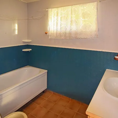 Ferienhaus Holiday Ii